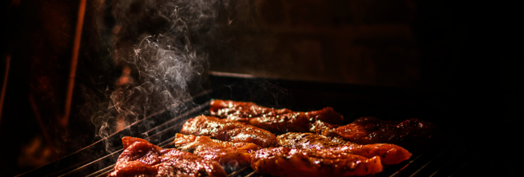 Beschrijving: Zomerse BBQ Brunch op 15 juni bij Van der Valk Drongen. Buffet, kinderanimatie en terras bij goed weer.